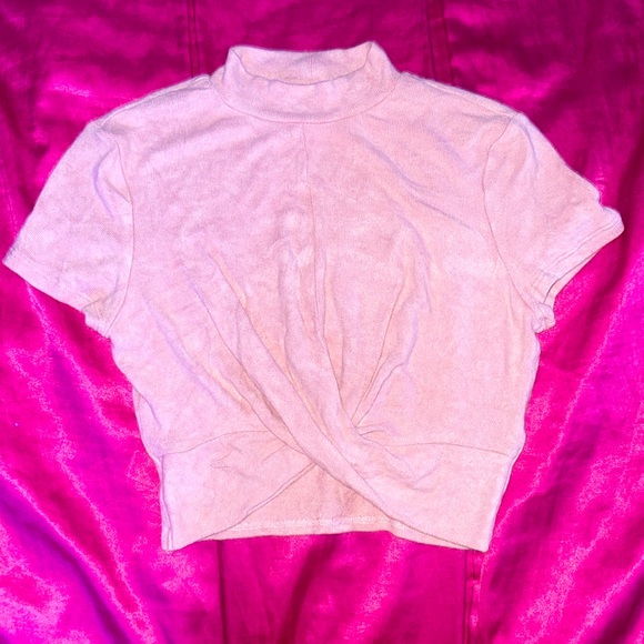 Windsor Tops - Windsor Baby Pink Crop Top 💕